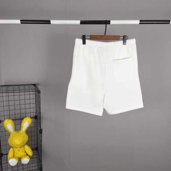 E*SSENTIALS Shorts Quality SONE 20250414-122