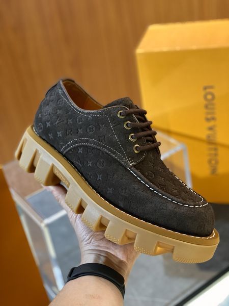 L*ouis V*uitton Top Loafer RR20250417-49