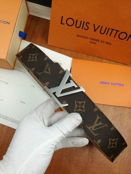 L*uis V*itton Belts Top Version