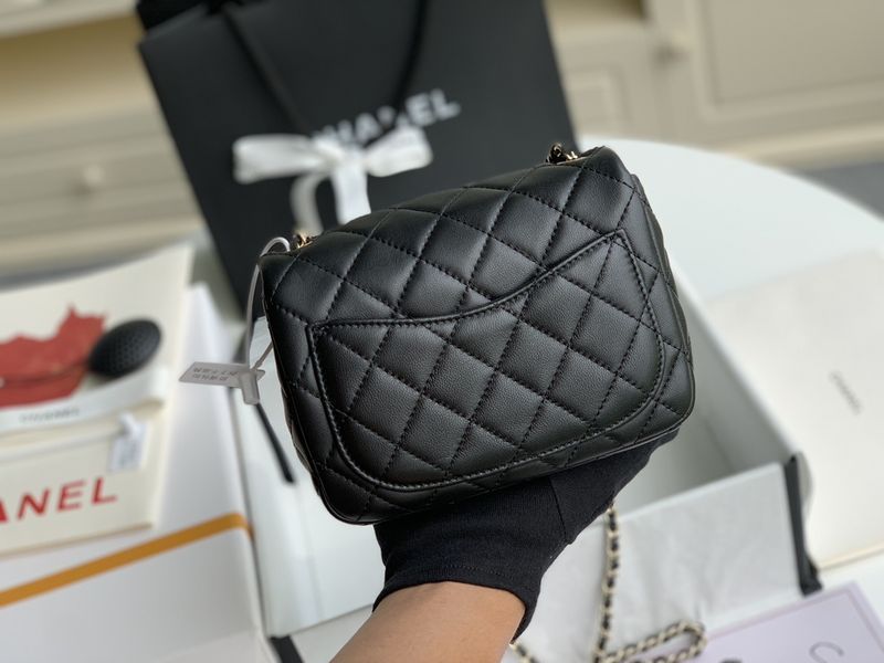 C*hanel Top Bag 18cm