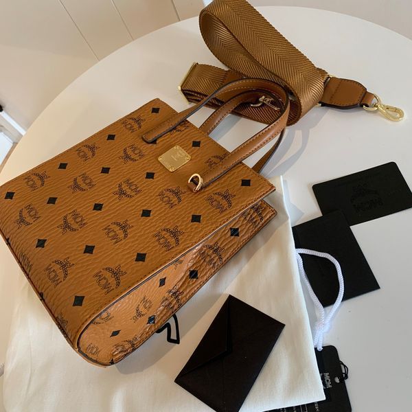 M*CMBag Top Quality 19.5*22*8.5cm