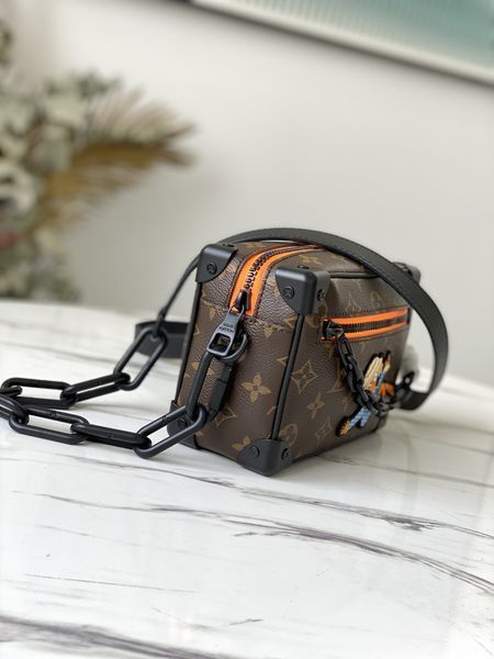L*ouis V*uitton Bag Top Quality 18.5*13*8cm