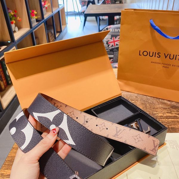 L*ouis V*uitton Belts Top Version