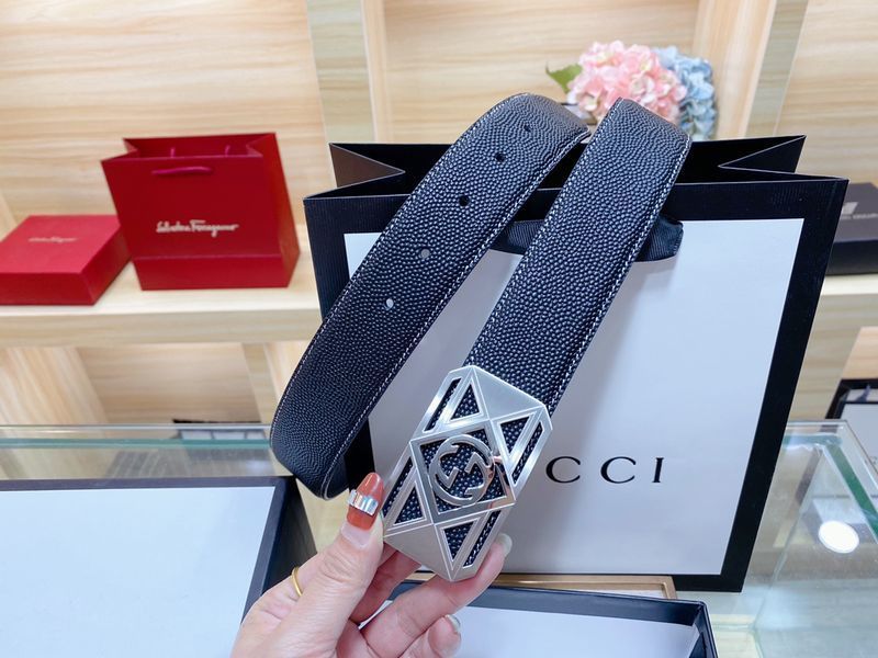 G*ucci Belts Top Version