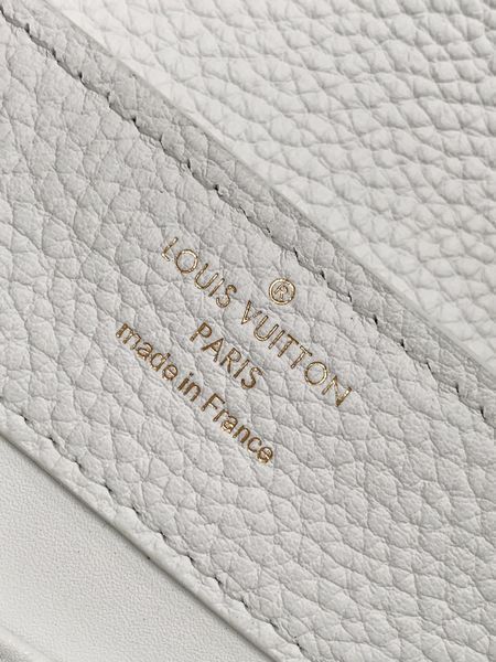 L*ouis V*uitton Top Bag 21x14x8cm