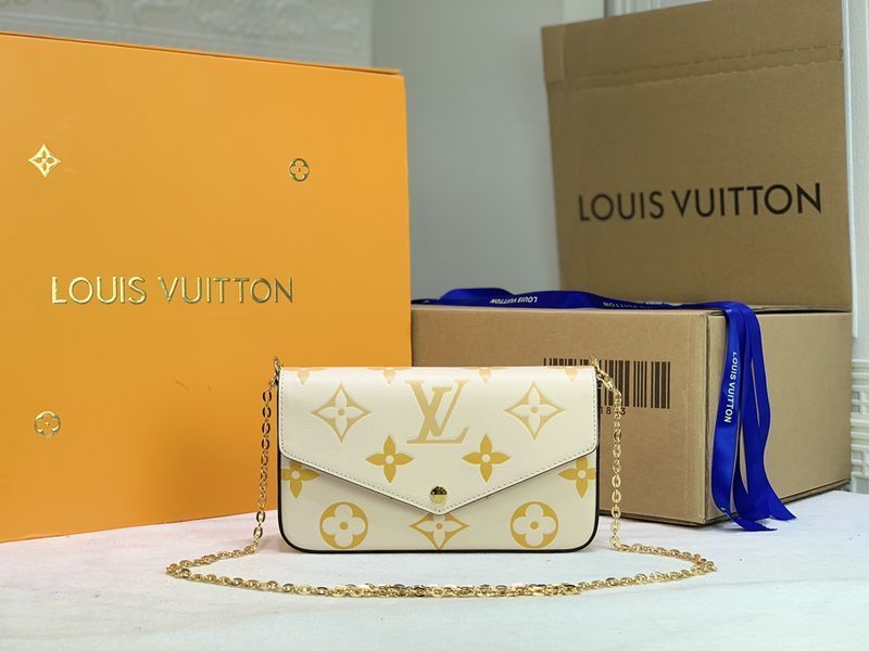 L*ouis V*uitton Top Bag 12*12*3cm