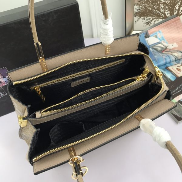 P*rada Top Bag 30*23*13cm