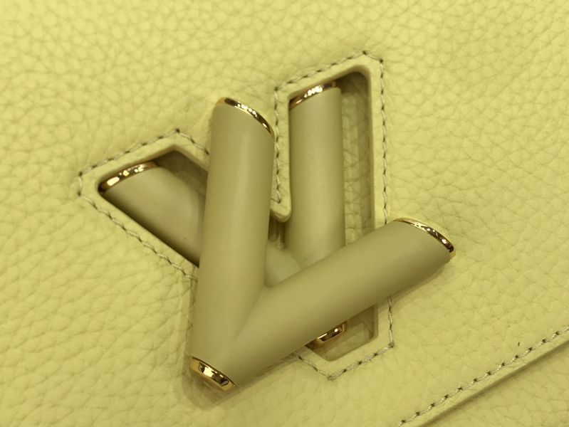 L*ouis V*uitton Top Bag 23cm