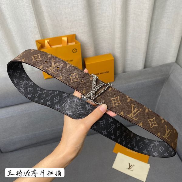L*ouis V*uitton Belts Top Version