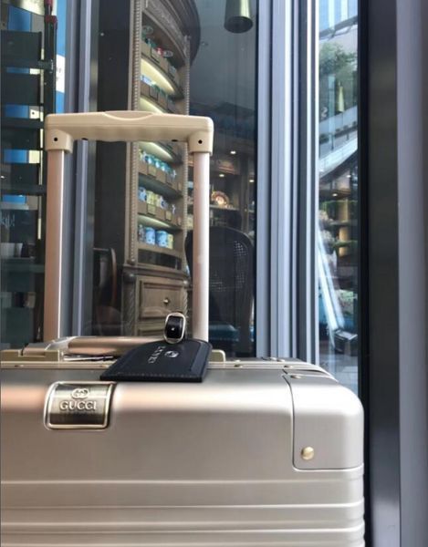 Luggage ask price on whatsapp